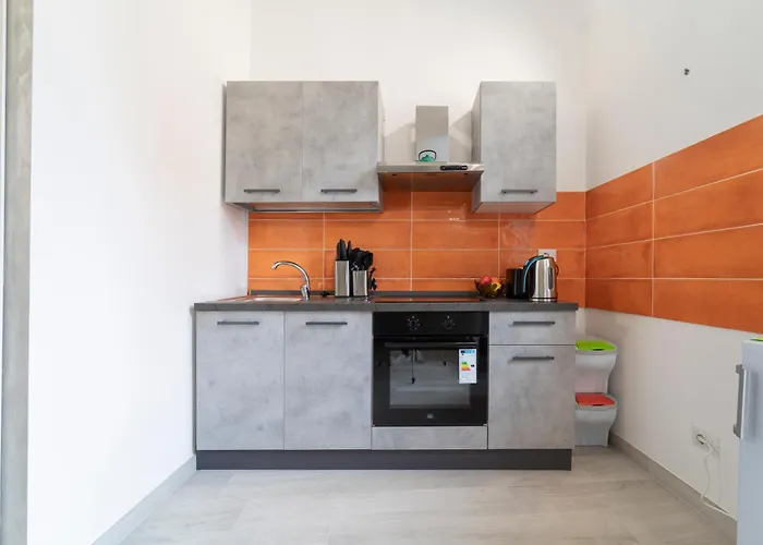 IHost Apartment - Cislaghi 4